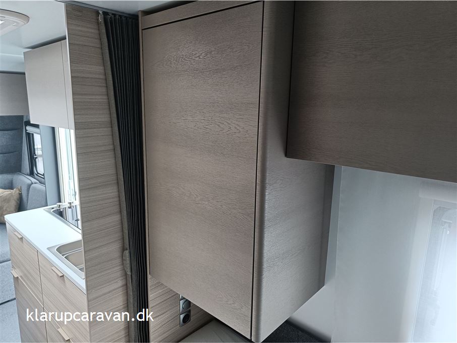 Adria Altea 502 UL Selected Edition Kampangnemodel